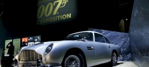 Csillagászati összegért kelt el James Bond régi Aston Martinja 